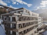 Slidinėjimo kelionė į Prancūziją  Paradiski, Residence Le Quartz 4****. Skrydis Vilnius Ženeva Vilnius - Image 3